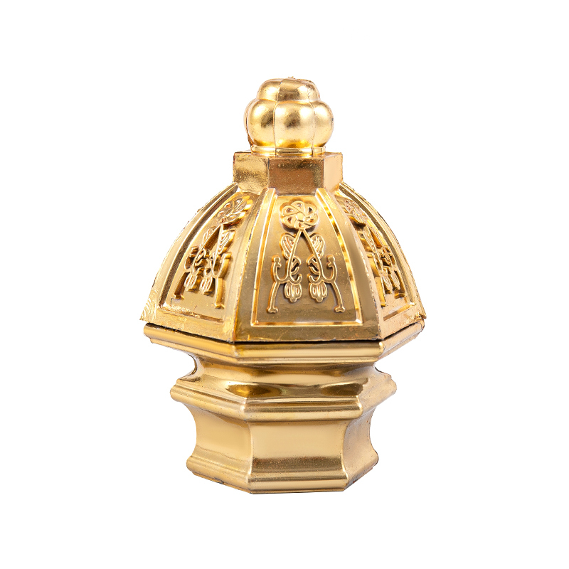 W jaki sposób orientalne zakończenie zasłony w kształcie pagody przekształca przestrzenie wewnętrzne w kulturową elegancję?
